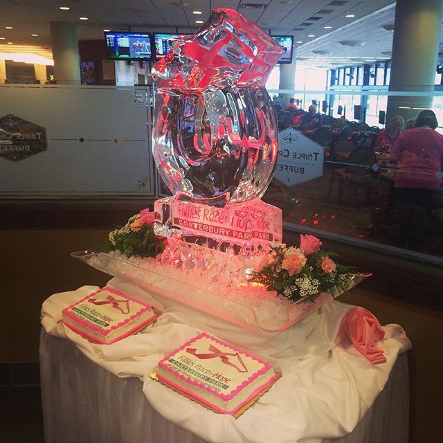 CanterburyPark's tweet photo. RT @HopeChestMN: A beautiful #FRFH display ft in the VIP Buffet here @canterburypark!  http://t.co/IX3HwDtQz9 http://t.co/RPo9vUimbx