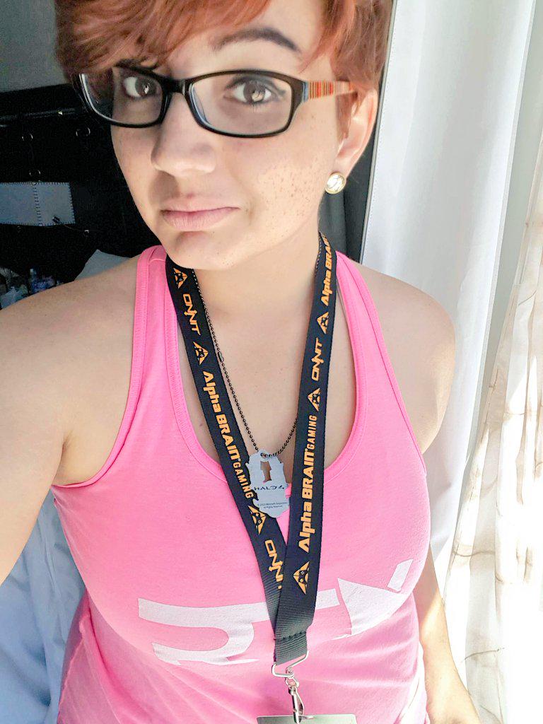 maliciousduck's tweet photo. #RTX15 swag http://t.co/CtekBdXwQ1