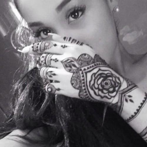 PanPaladin's tweet image. who needs #AlexFromTarget when you got #ArianaFromSnapchat, AM I RIGHT?