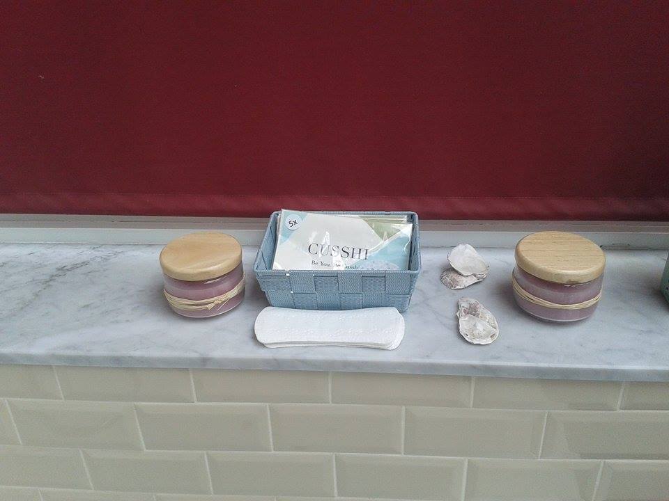 Cusshi's tweet photo. Cusshi-bags are perfect for in the bathroom, order them now through our webshop http://t.co/UkjXFsNklK! #startup http://t.co/hrneD0RnyG