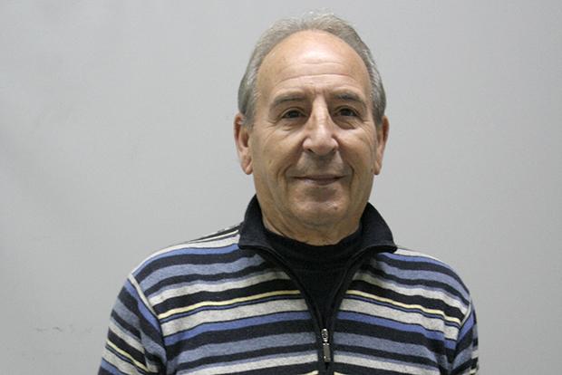 cordopolis_es's tweet photo. La leyenda del indomable. Fallece a los 71 años Abilio Antolín, pilar del baloncesto cordobés. http://t.co/GtuD5lC6bi http://t.co/TVBLPLZUHy