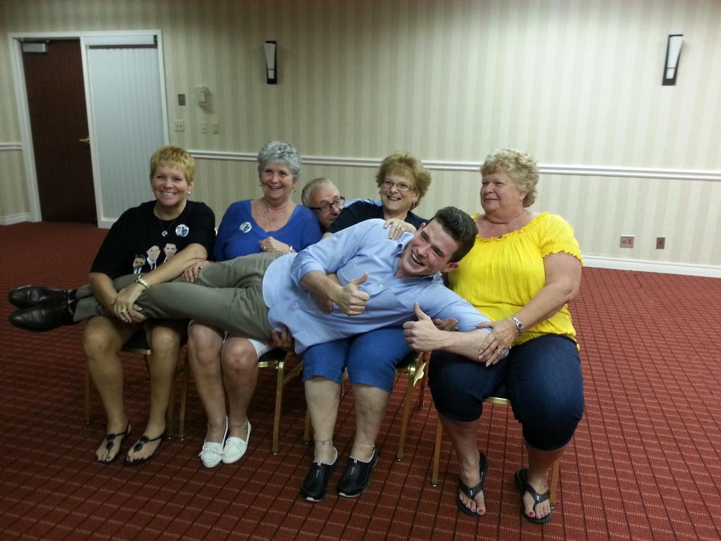 amichell_013's tweet image. Great weekend! Well dserved break! @AshPorter94 @mig1024  @EmmettOHanlon @hemiolia @Emmetcahill