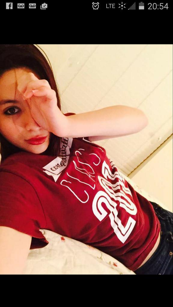 StayLiftedd_'s tweet photo. She's a crazy bitch but I wouldn't trade her for the world. http://t.co/1oFuqViiNB