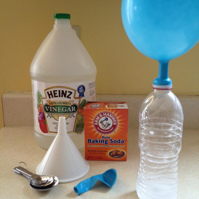 TeachingMe4Ever's tweet photo. Q1_One of my best science memories was learning about chemical reactions &amp; gases w/ household ingredients #EDU632Chat http://t.co/8xaKIvnex1