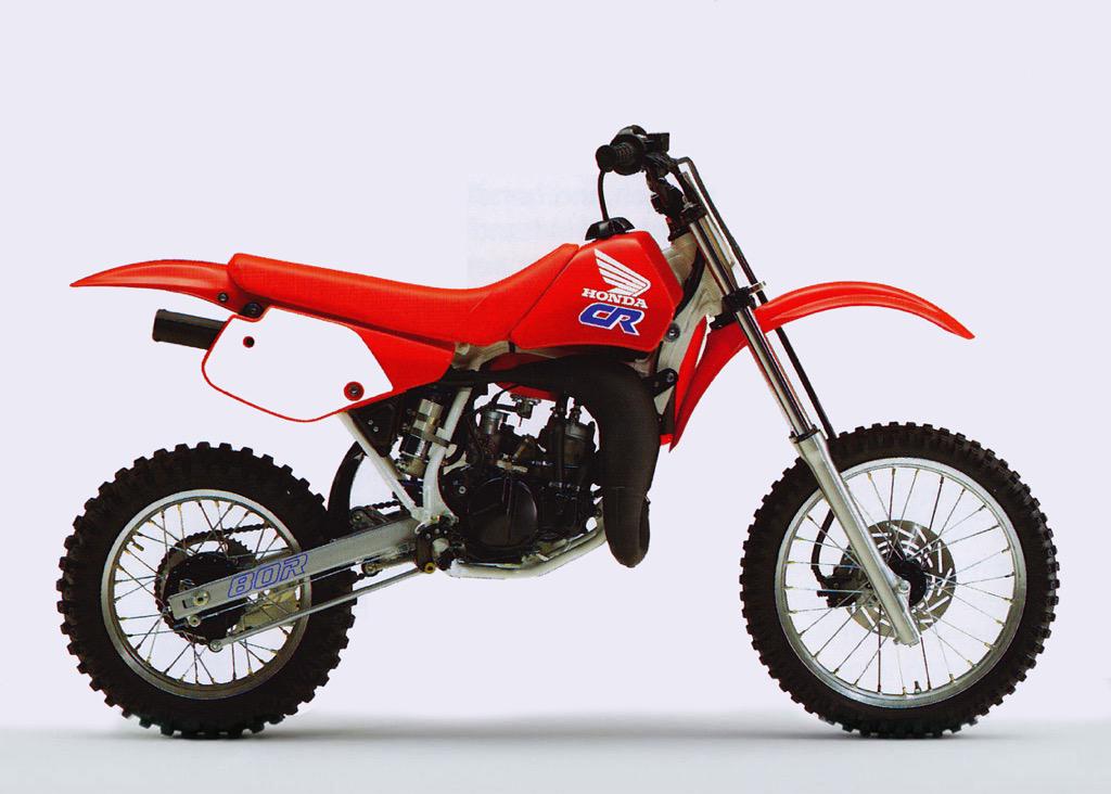 TonyBlazier's tweet image. Classic MX bike of the day. The rip-snorting 1990 Honda CR80R. #MiniMissile
