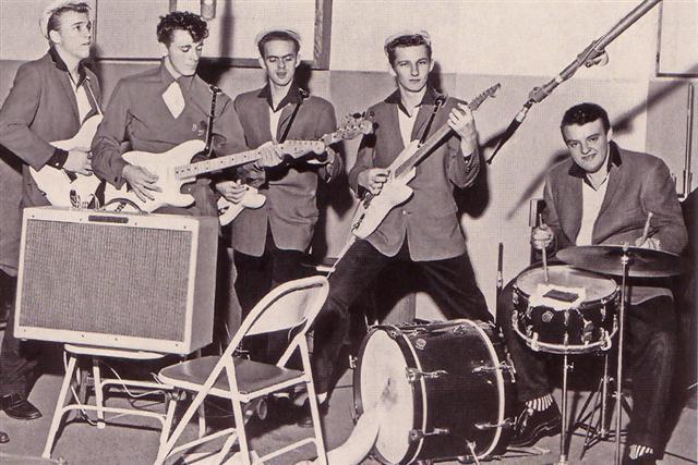 GuitarWorld's tweet photo. Johnny Meeks, Former #GeneVincent & His Blue Caps Guitarist, Dead at 78 http://t.co/VarNGI2spy #JohnnyMeeks #RIP http://t.co/rpgRwiCwrJ