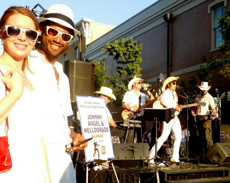 ALicatovich's tweet photo. Whitney's white linen night #wln 2015 with @Helldorado7 #AwesomeAndre #teamlicatovich #itsdone http://t.co/CnPL77cCBE