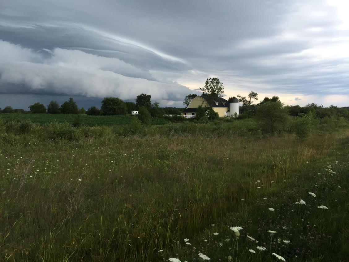 DoorCounty4001's tweet photo. Door County, Wisconsin summer storm http://t.co/UHWKuFawYB