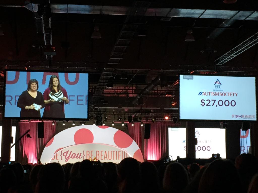 txscoobagal's tweet photo. This is why I love Jamberry. $27K to the Autism Society. I sold a few of those wraps #jamcon2015 http://t.co/FXAuloRLBW