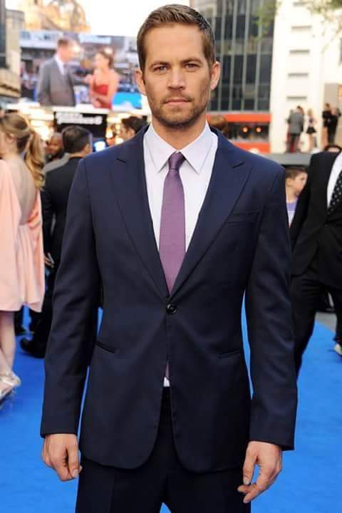 MonoTammy's tweet photo. Good Night
@Walker_Loved @Danny261078 @sandy0013 @SulenePW47 @iesie26 @donnamariawynn @RealPaulWalker http://t.co/MiLTE7sMGb