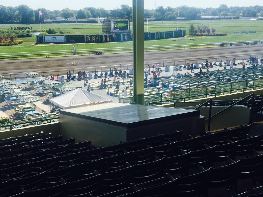 steveedelsonapp's tweet photo. View from Tony Graham's seats in grandstand #ShoreLegend #AmericanPharoah #APPHaskell http://t.co/66hLBY0udD