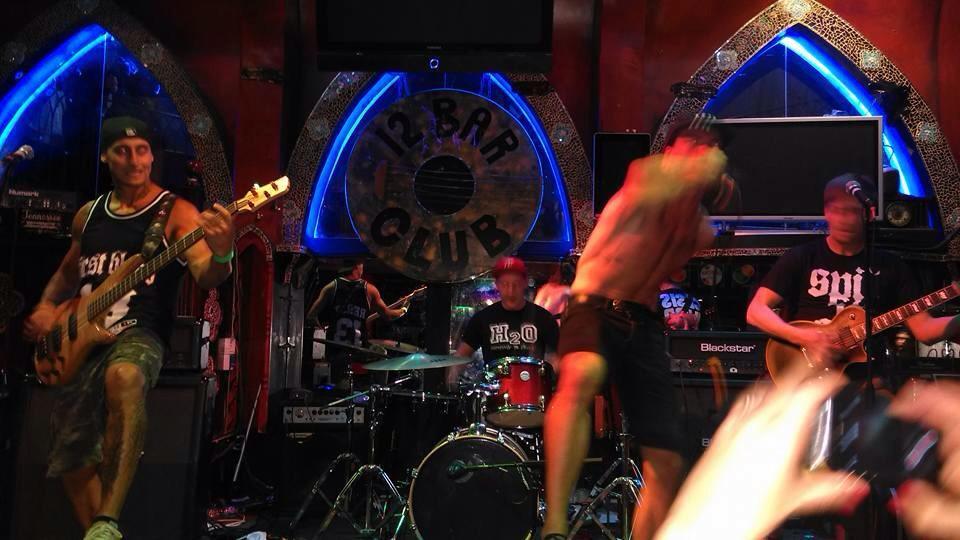SpitItOut_CHC's tweet photo. We had really great time in London! Thank you all who came to support us yesterday at 12 bar club! http://t.co/5sNtZq4YXx