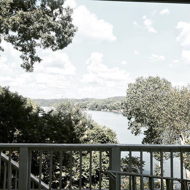 greysonchance's tweet photo. View for the weekend http://t.co/dyz8hnuw0A