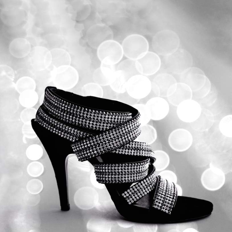 Money's tweet photo. 12 things you wished you never purchased http://t.co/Ph5LwlFcst http://t.co/UwFOP92gFq