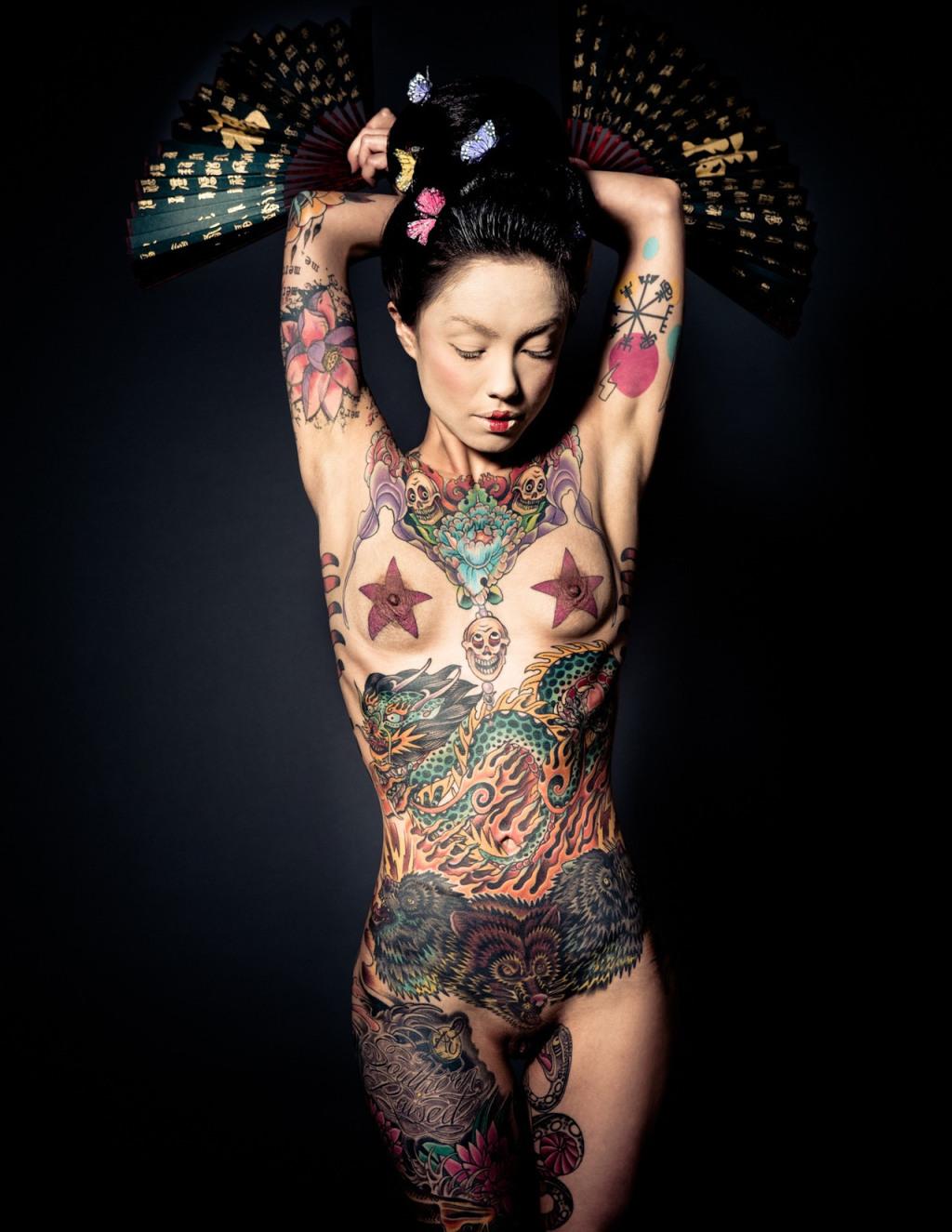 Naked Girl Have Full Body Tattoo. 