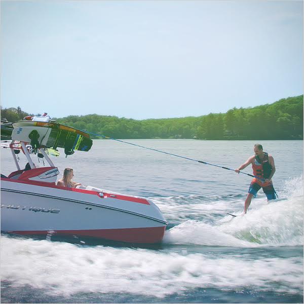 LCBO_ATC's tweet image. Experience hosting at the cottage has taught Don to save alcohol until activities are done. #HostTip