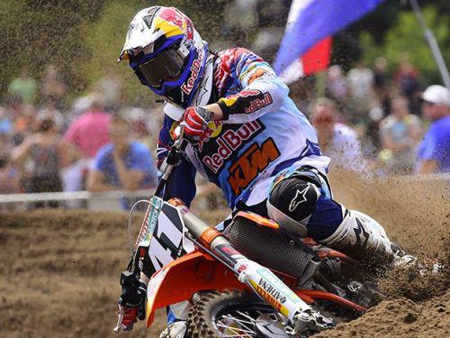 Sportacentrs's tweet photo. Jonass @PaulsJonas141 pārņem vadību MX2 klases sezonas kopvērtējumā http://t.co/LEQ9fWMcmC http://t.co/kvV9NMPYEC