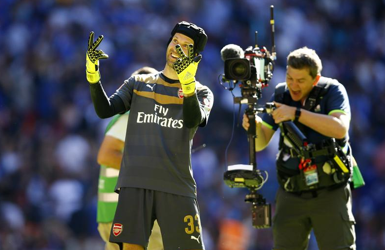 my_supersoccer's tweet photo. TREBLE WINNER! http://t.co/S85WvQiT0K