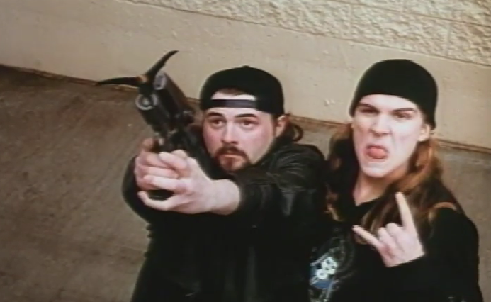 Happy Birthday Kevin Smith! Here\s the trailer to MALLRATS, snooches! 