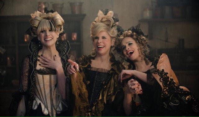 BESTMOVlES's tweet photo. Into the Woods (2014) http://t.co/5tnWhfNL88