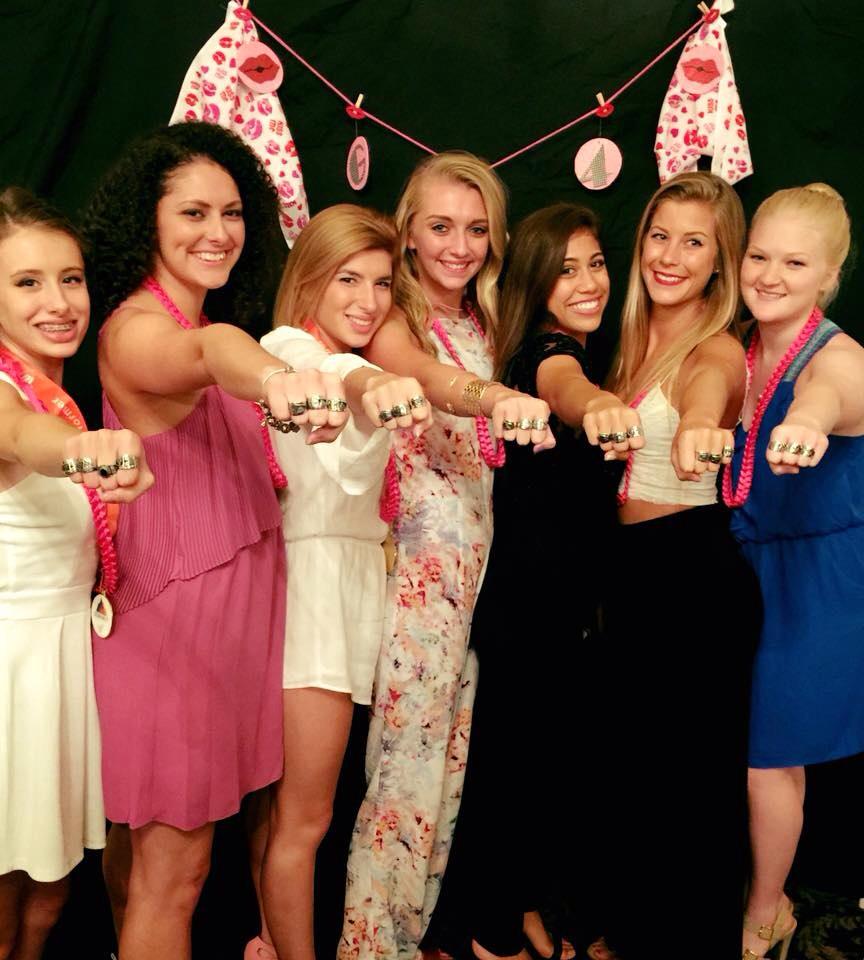 FLTopDog's tweet photo. Last night 3 G4 coaches &amp; these 7 awesome Ladies received their 3rd Summit Ring! AMAZING  @VarsityAllStar #summitring http://t.co/iWUzZfykUY