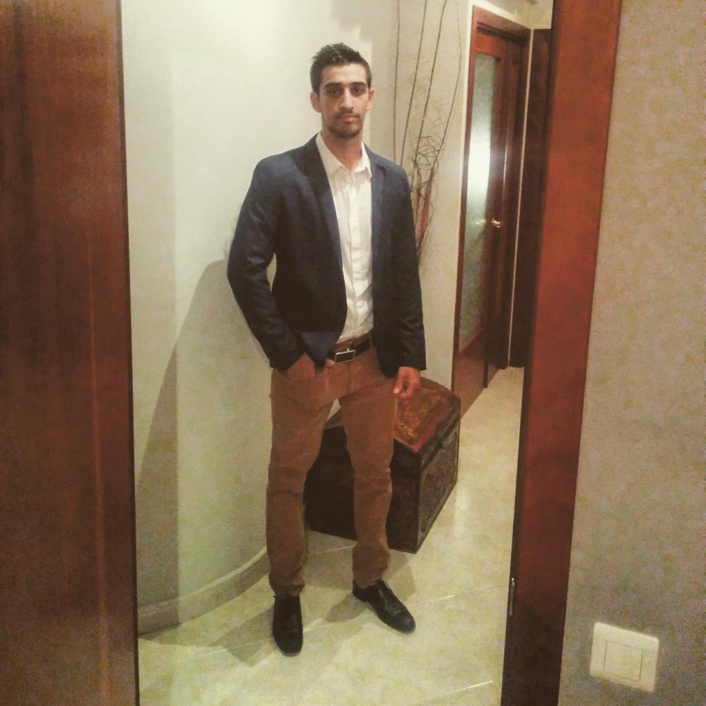 FBen17 tweet picture