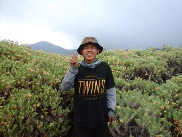 <a href="/twins_cloth/">TWINS CLOTH</a> thank's for TWINS. Yang udah menemani saya ke Gunung Papandayan.