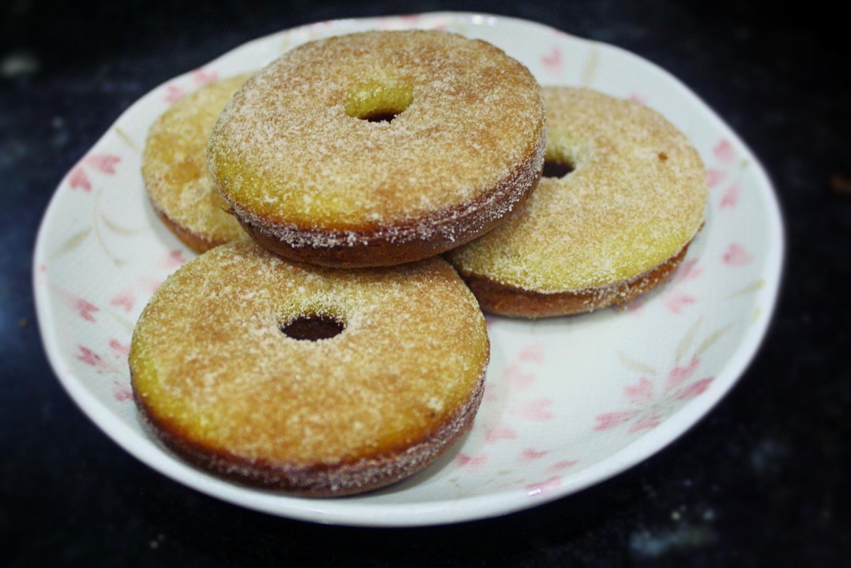 SaborTheSims's tweet image. Receita nova de Donuts de Canela para adoçar esse domingo! &amp;lt;3 bit.ly/sts-donuts1