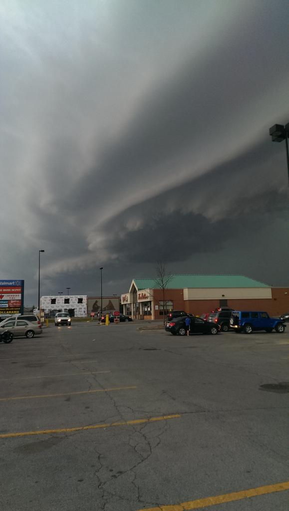 WVosburg's tweet photo. Ajax looking wild @weathernetwork @globalnewsto http://t.co/WF6MMnvYyM