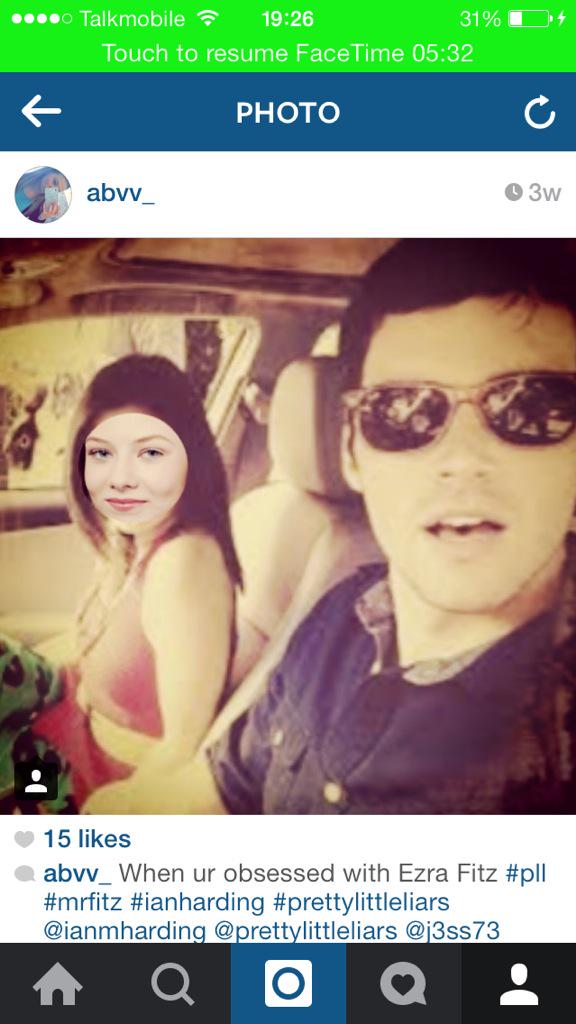 abvv_'s tweet photo. @velvetgh0st this is my favourite thing ever omg!! I did this with Ezra and me😂 http://t.co/ult1KcyEaZ