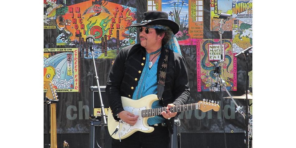 jamesdamnbrown's tweet photo. Jimi Hendrix impersonator performing at the Nihonmachi Street Fair in Japantown. http://t.co/hlo47kQuBC http://t.co/wFX3holsAA