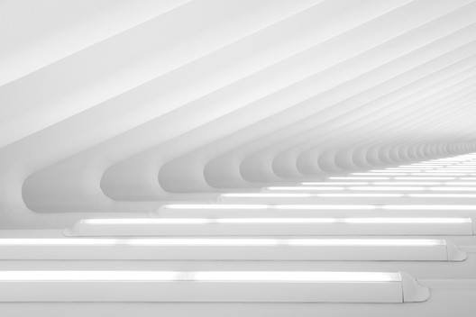 Visita el interior del Centro de Transportes de Santiago Calatrava en Nueva York pltfr.ma/1MGcs1Q