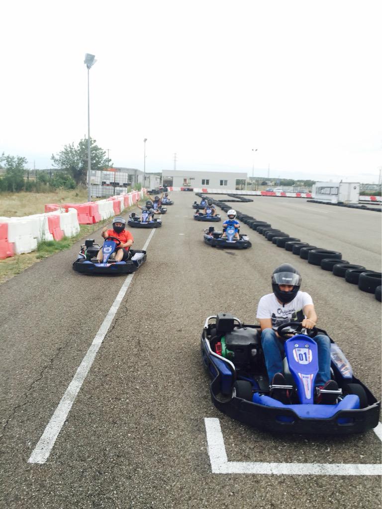 KartingSanPablo's tweet photo. Fotos del Fin de Semana
#JUEVESKSP
#VIERNESKSP http://t.co/tJ8nhBZTjc
