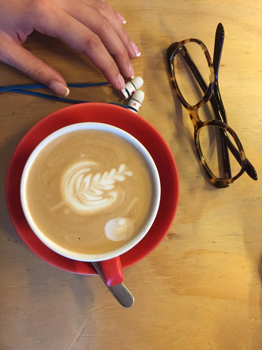 Flat white to kick start Monday. (at <a href="/DevonCafe/">Devon Cafe</a> in Surry Hills, NSW) swarmapp.com/c/0uUj7yL2EaE