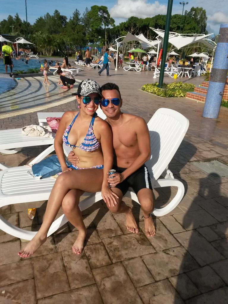 francicitajj's tweet photo. Un domingo rico... #PorQueNoLeHabiaVisto #LoExtrañaba #SinIg @JesusMrz http://t.co/wV0pU3IAp8