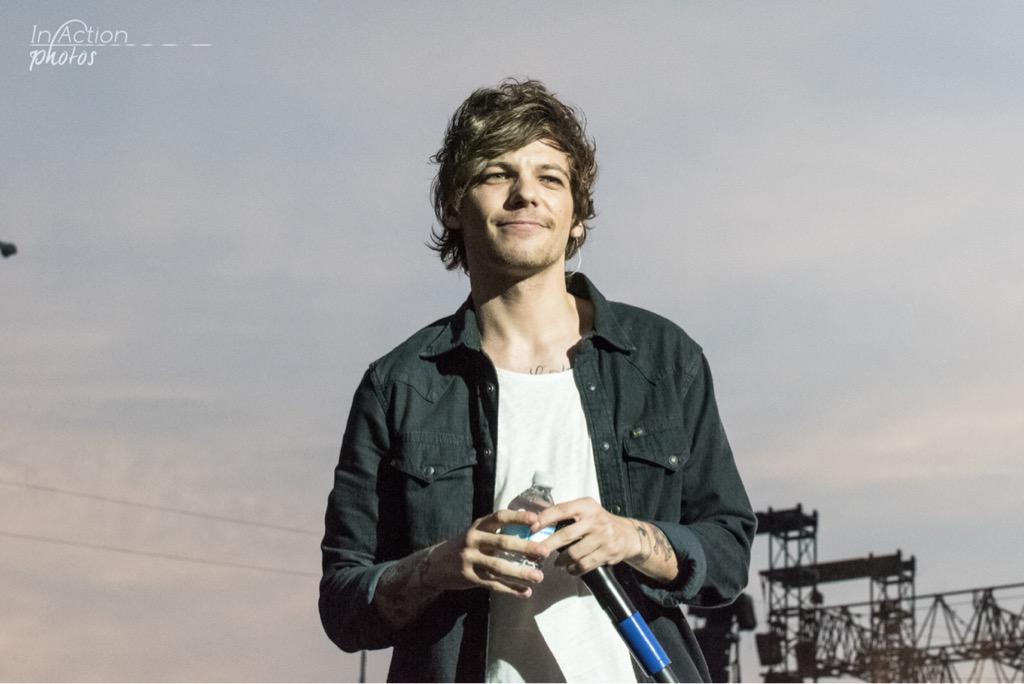 1dskypics's tweet photo. http://t.co/5iLbBYaVm8