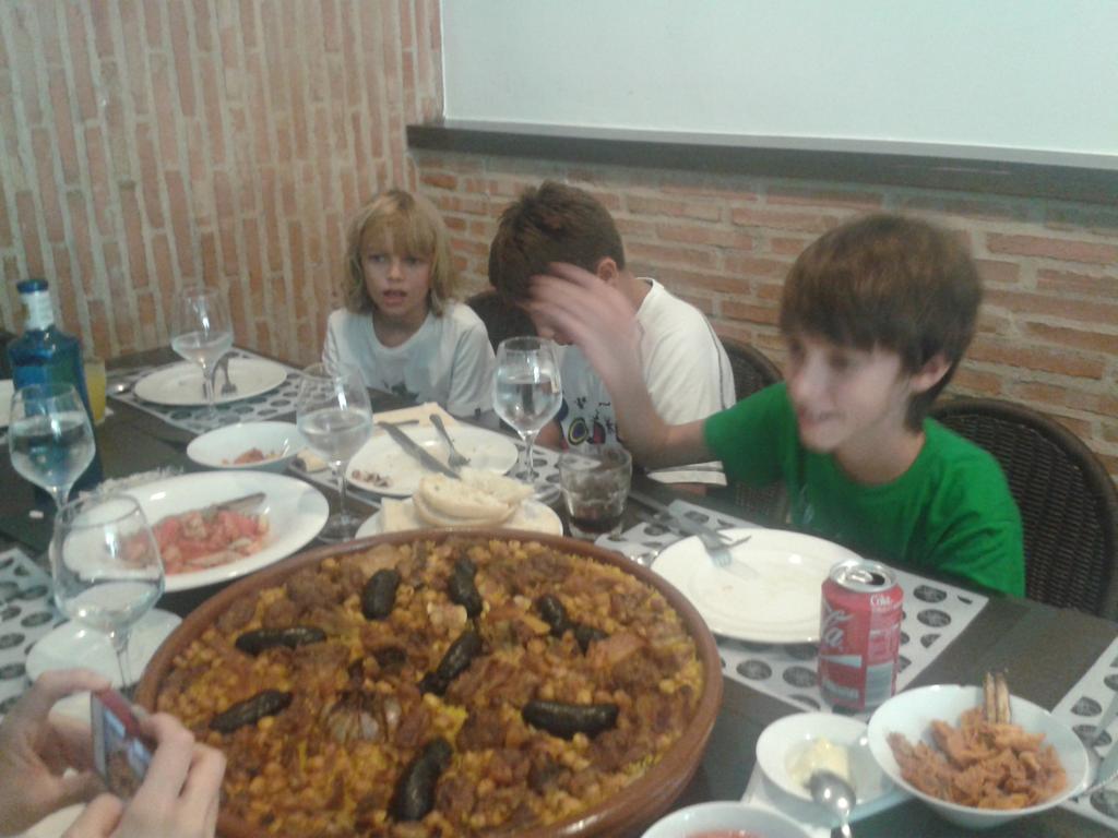 Manuel MCJ2 tweet media