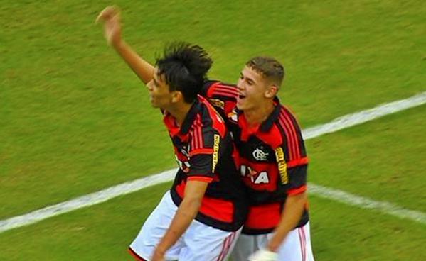 Mais cedo, na Gávea, o sub-20 do Fla venceu o Vasco por 3 a 0 no segundo jogo da semi da Taça Rio e eliminou o rival.
