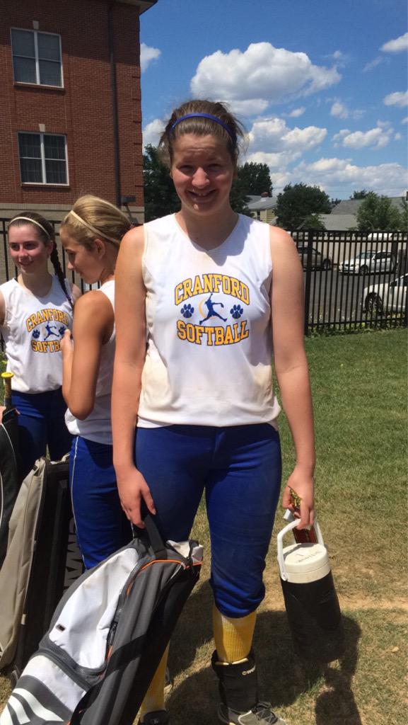 gianna366's tweet photo. I feel honored that i got to play with @shayhollander during her very last game #secondplacerocks http://t.co/7mca9mWK08