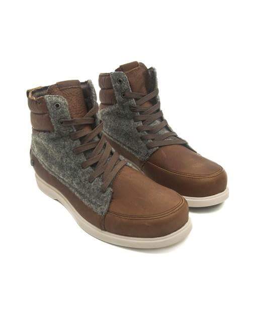 street_gallery's tweet photo. #Outlet Botas de la firma @Volcom  Upper en piel y lana, lengüeta reforzada y grueso acolchado http://t.co/BMPs2KdqIt http://t.co/iTIUL4jNos