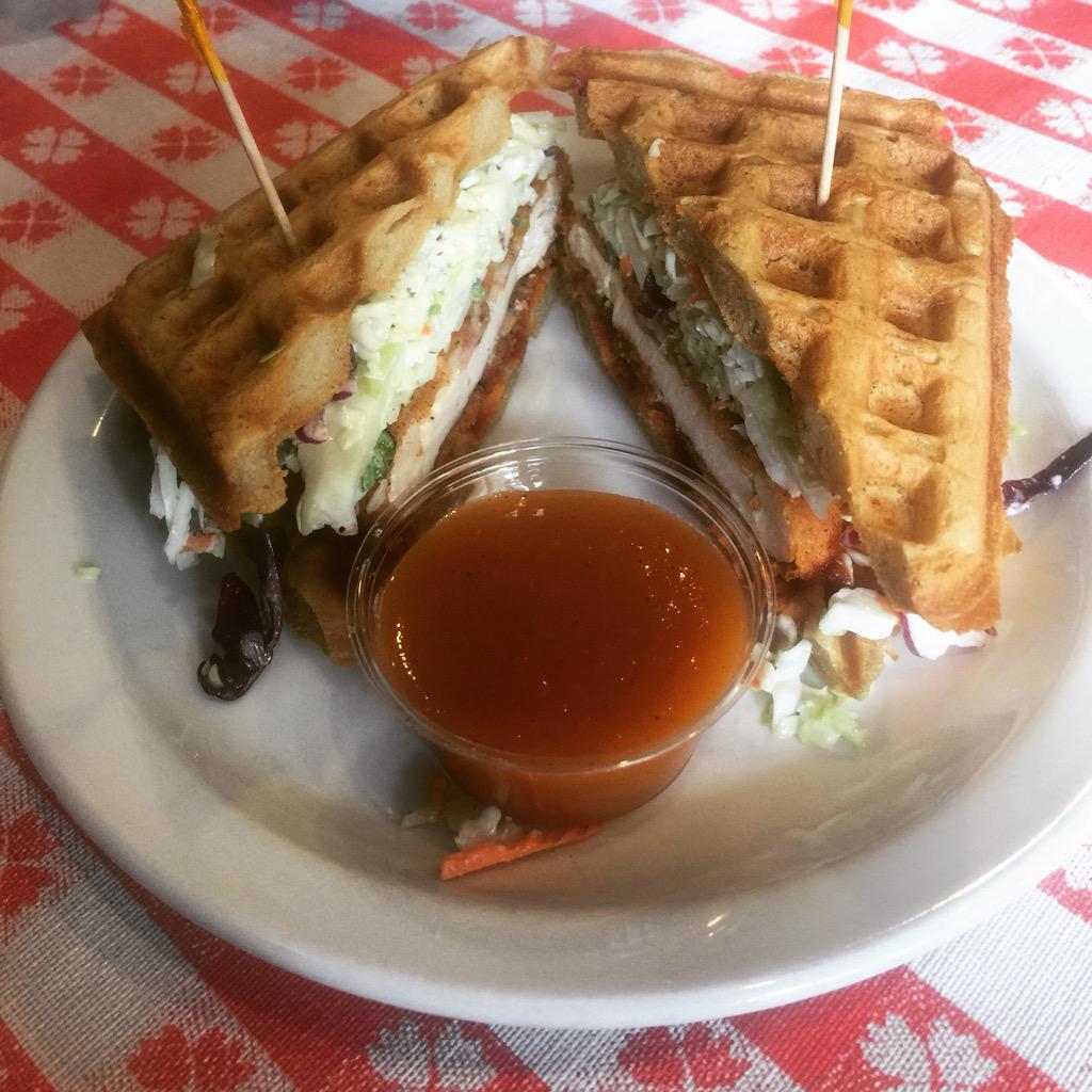 Aarde Cosseboom tweet media