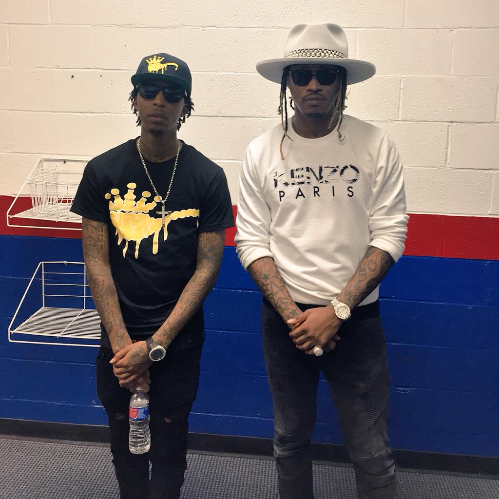 RockStarRodie's tweet photo. Me n my nigga so mfkin tight u can't even tell us apart π€ #GameFace #FreeBandGang #ZoEnt #TeamRodeo #UcgEnt http://t.co/2sBGsxnfz6