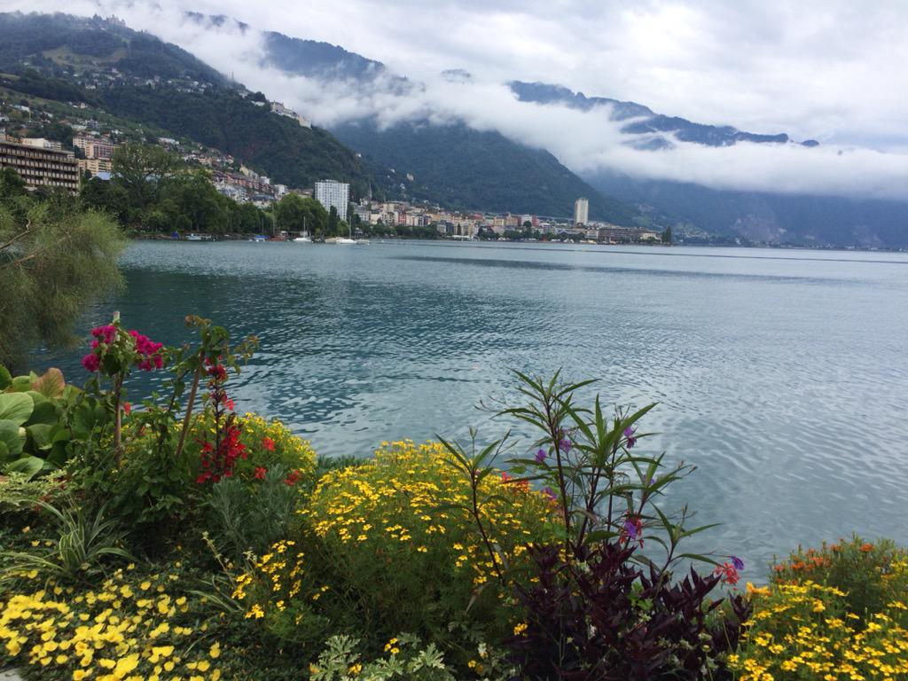 yegrunnergirl's tweet image. @montreuxriviera Montreux - incredible! #stellarviews #clouds #montreux #Switzerland