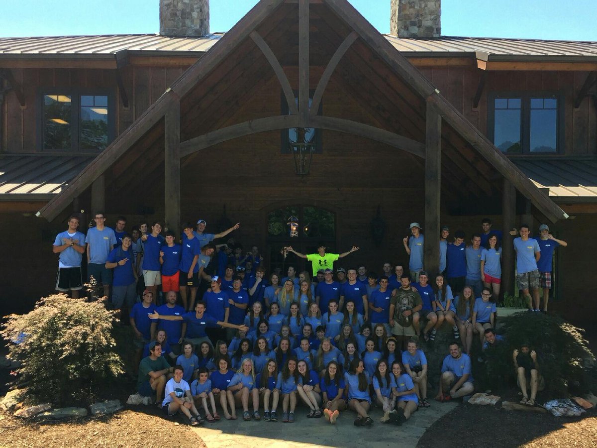 CampHighland's tweet photo. We sent @BHStudents back to Birmingham today after an amazing few days at camp! #Apex15 #CampHighland http://t.co/D8nCm87ihk