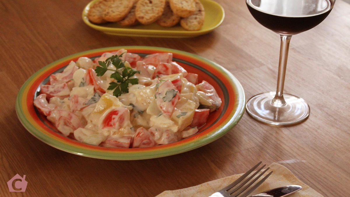 enmicasitablog's tweet photo. Esta refrescante ensalada es ideal para este caluroso veranos, os dejo la receta
http://t.co/FY5JQ0KF6R http://t.co/2Rhlmwxz94