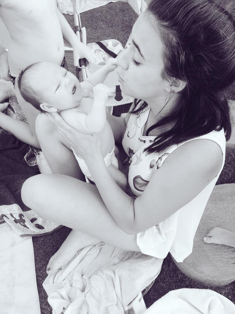 Rosa_Mariia7's tweet photo. Te quiero, te quiero y te quiero 😻 http://t.co/BsYHsYc8DE