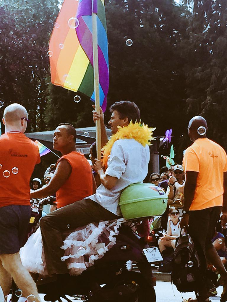 Tangooyvr's tweet photo. We spy with our little eyes...a mighty proud mayor at the #VanPride2015 Parade! @MayorGregor @VancityBuzz #WeAmaze http://t.co/EsodrnPhmK