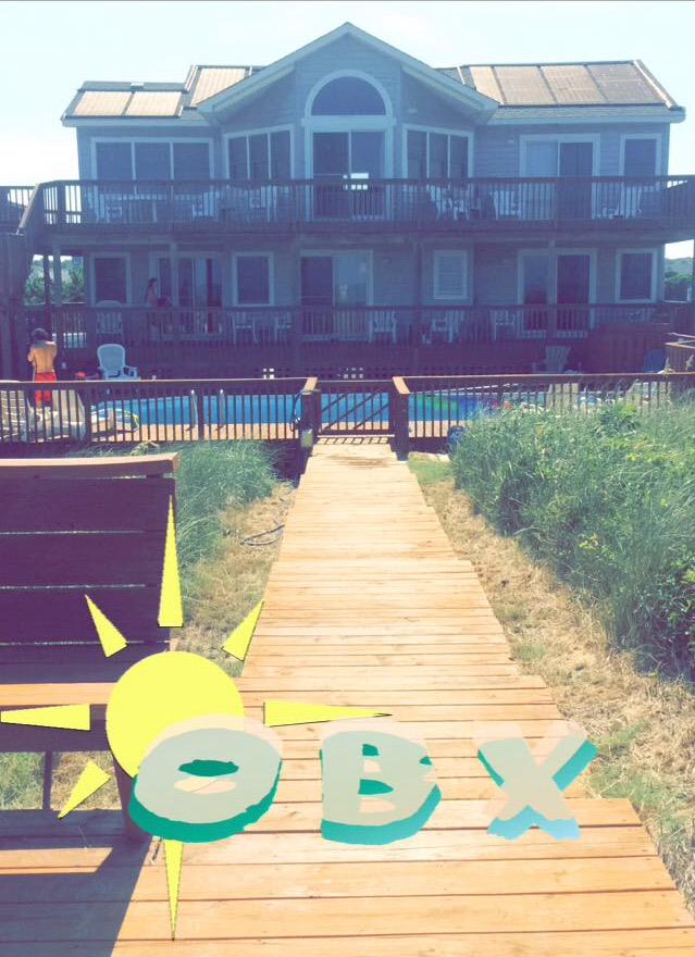 AngelaJayy12's tweet photo. My happy place #KittyHawkBeach ☀️ http://t.co/XMm5wX8G0A