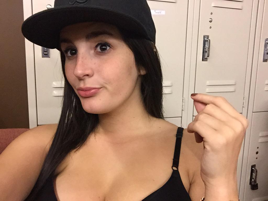 TW Pornstars - Mia Scarlett. Twitter. New look ? ️. 8:03 PM - 2 Aug 2015