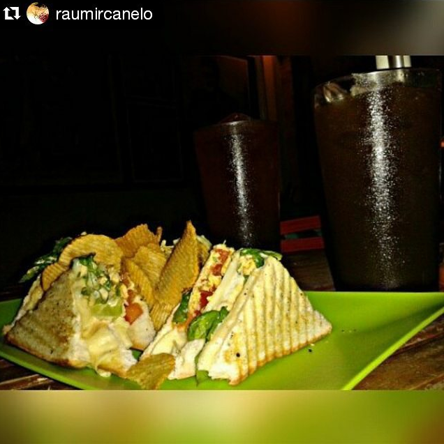DeTodoYCafe's tweet photo. Y para finalizar la semana... http://t.co/5wbbnHR6gS